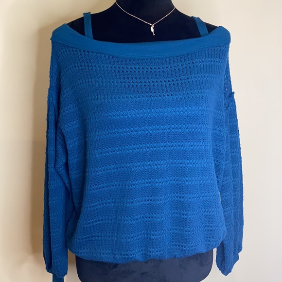 *Free People Sistine Hacci Cold Shoulder Top- O-4 - Picture 5 of 7